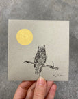 Owl says hi - Grey and Gold Collection